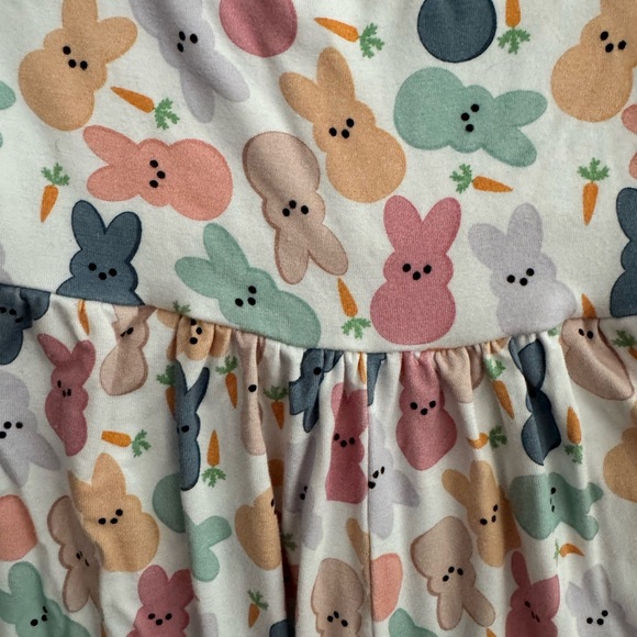 Gigi & Max Lainey Peeps Romper, size 2/3T - Picture 4 of 4